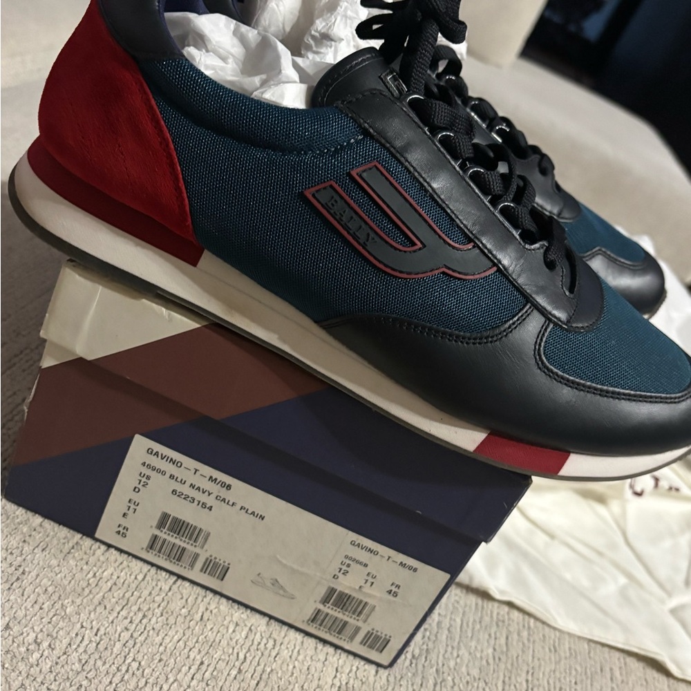 Bally Gavino Sneakers Blue and Red Sneakers Retro Athletic Style